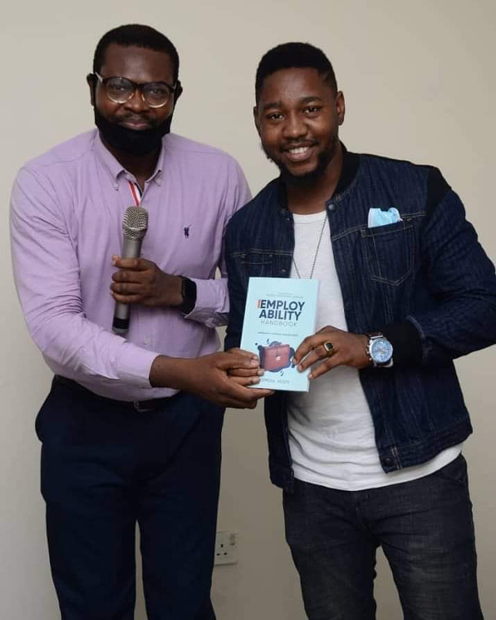 Simplest Guide in Public Speaking Book Cover